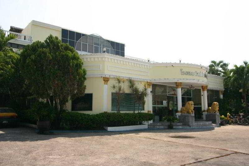 Windmill Resort Hotel Pattaya Exterior foto